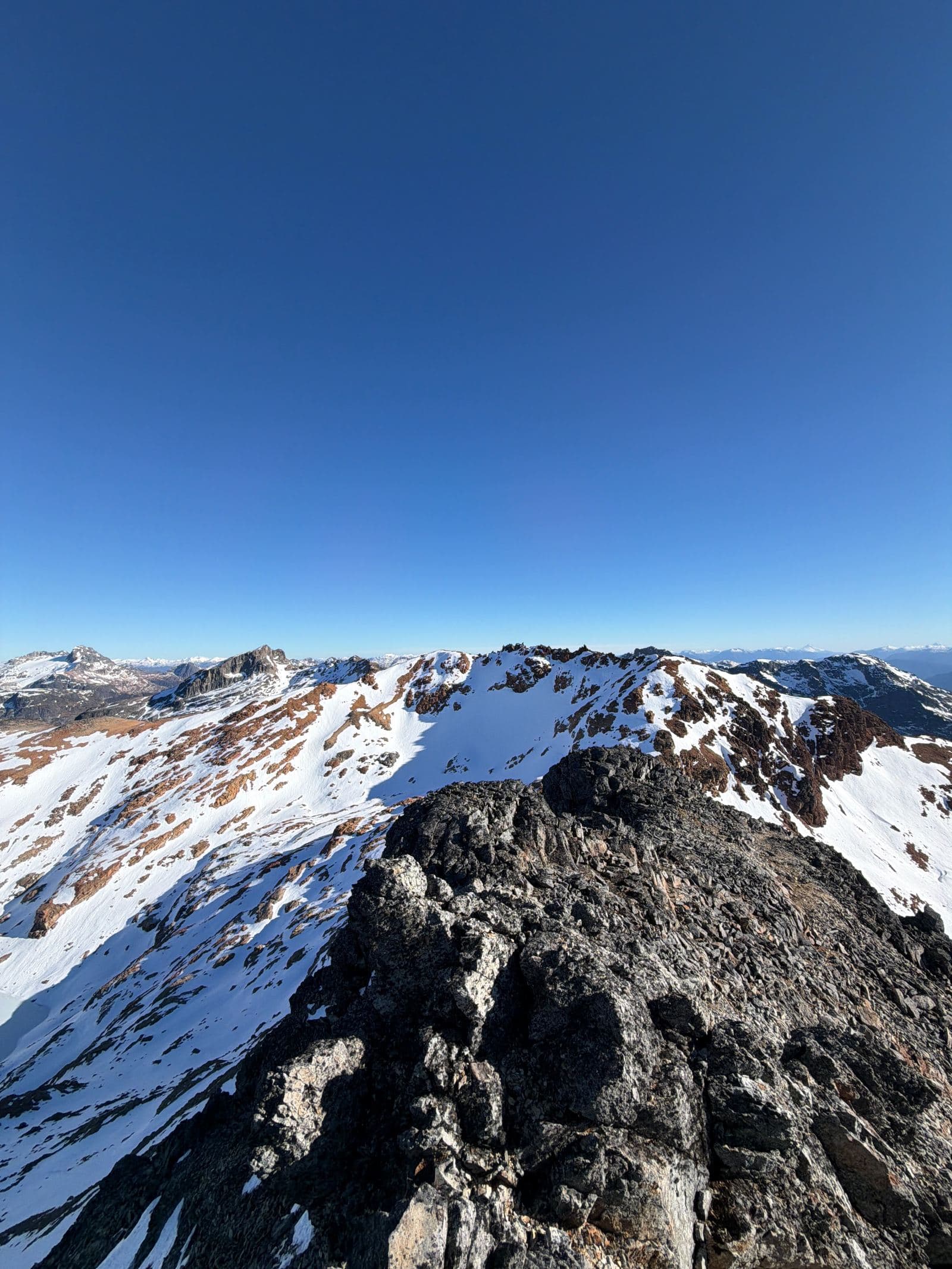 Vista al Oeste desde la cumbre del Punta Vera.
